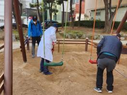 울산 남구, 어린이공원 모래놀이터 위생소독 시행 기사 이미지