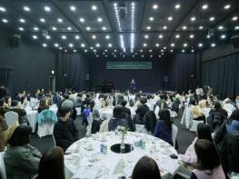 아산시 사회복지행정연구회 '2025년 송년의 밤' 개최 기사 이미지