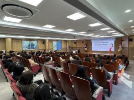 홍천군 민원응대 역량 강화를 위한 직원 친절교육 실시 기사 이미지