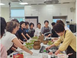 고성군 우리음식연구회 2025년 연간 교육과정 성료 기사 이미지