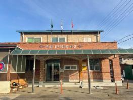 천안시 동남구 속창1리 경로당, 새단장에 어르신 큰 호응 기사 이미지