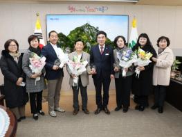 계룡시, 지역사회보장협의체 민간위원장에 감사패 전달 기사 이미지