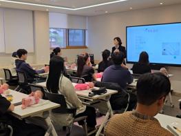 강남구, 출산준비교실 · 1:1 모유수유 클리닉 운영 ...맞춤형 지원 강화 기사 이미지