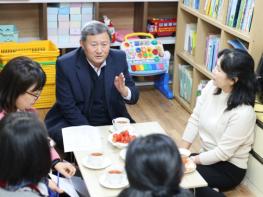 김완근 제주시장，설맞이 사회복지시설·돌봄가구 위문 기사 이미지