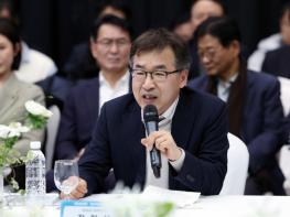 충남도 국민성장펀드 유치 힘 쏟는다 기사 이미지