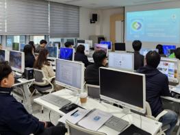 마을방송에서 군정알림까지… 영동군 ‘영동톡’ 활용도 높인다 기사 이미지