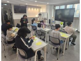 영동교육도서관, 발달장애 학생을 위한 ‘독서 문턱 낮추기’ 기사 이미지