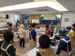 인천동구가족센터, 1인가구 행복 동행 사업 ‘온(on) 쿡·톡’ 추진 기사 이미지