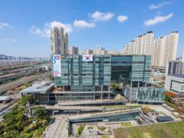 금천구, 공교육 환경만족도 서울시 4위... 3년 새 16위→4위 도약 기사 이미지