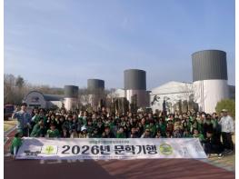 천년 고도 경주서 찾은 문학의 향기…새마을문고 대구서구지부 문학기행 실시 기사 이미지