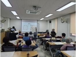 성남시, 실버세대 대상 탄소중립 교육 30회 운영…140명 참여 규모 기사 이미지