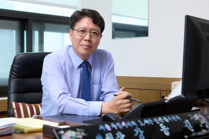 “강한 견제, 든든한 지원, 신뢰받는 의회”  강동길 서울시의원, 제12대 서울시의회 의장 선거 출마 선언