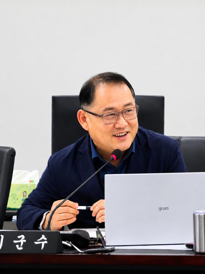 성남시의회 이군수 의원  성남도시개발공사 인력결원 심각성 지적 ..."결원은 시민안전 문제”