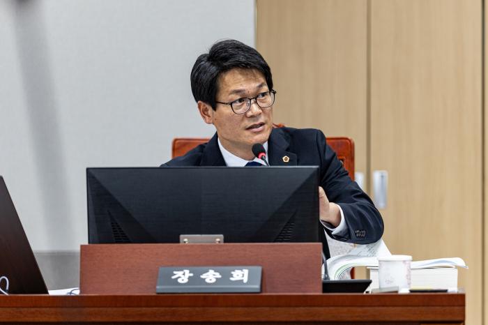 장송회 의원, “예산 감액에도 법정검사 차질 없어야”…기후환경국, 보건환경연구원 등 추경 점검