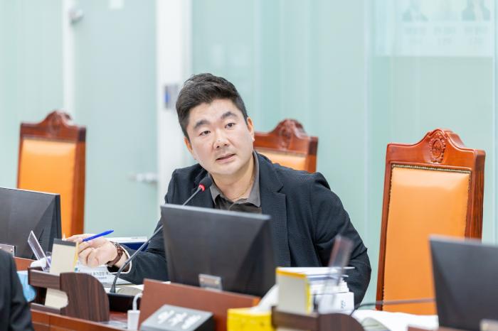 장한별 의원 “채용 규모 달라도 위탁비 8억 안팎”… 道 통합채용 비용 점검 주문