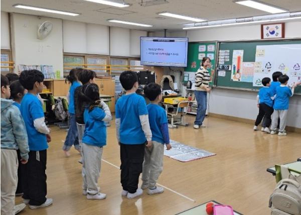 광명시, 관내 36개 초·중학교 학생 기후시민으로 키워 기사 이미지