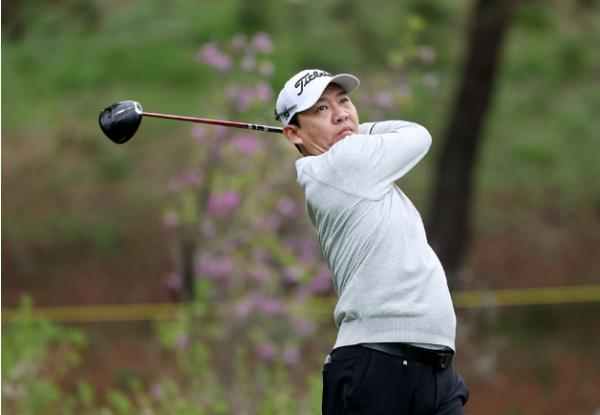 [제21회 DB손해보험 프로미 오픈] 2R. 단독 선두 권성열, T4 왕정훈 인터뷰(오후 1시 20분 기준)