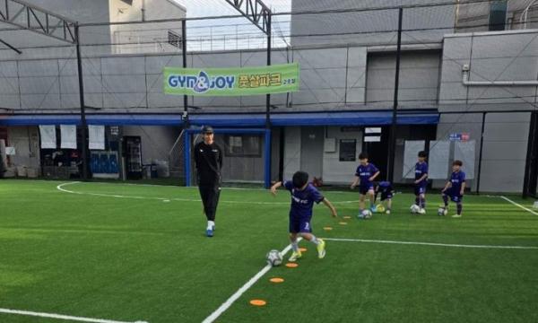 동대문구, 민관 협력으로 드림스타트 아동 대상 축구 교실 운영 확대  기사 이미지