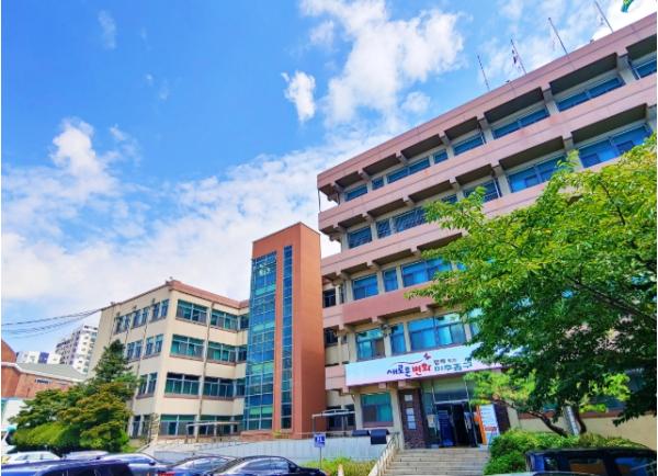 미추홀구청소년센터, 초등 가족 대상 ‘풀소유! 가족 캠핑’ 개최 기사 이미지