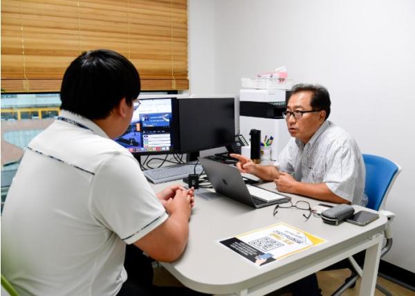 화천커뮤니티센터 진로진학 컨설팅 기사 이미지