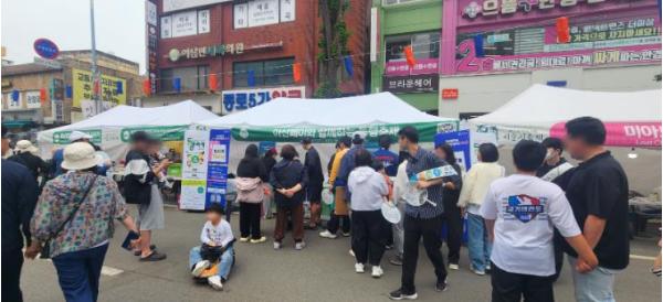 이순신축제 인파, 아산페이 타고 전통시장·소상공인 매출로 이어졌다 기사 이미지