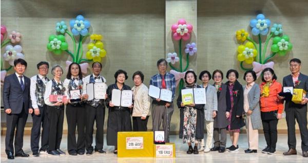 청학노인복지관, 제54회 어버이날 행사 제8회 청학한마음 시니어스타 성황리 개최