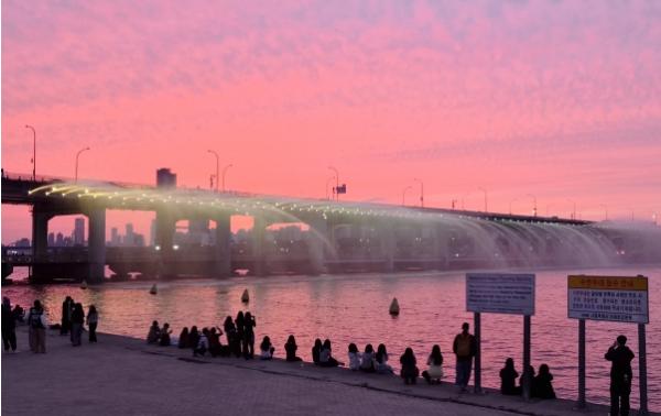 서초구, 반포한강공원서 K-디저트 축제... 참여업체 15팀 공모 기사 이미지