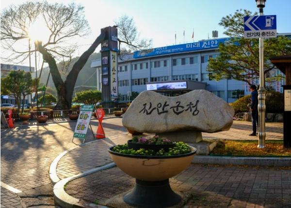 진안군, 후계농 정책자금 하반기 자금배정 신청 접수 시작  기사 이미지