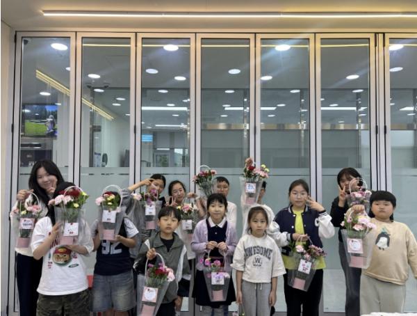 가평청소년문화의집, 꽃다발만들기 체험행사 가져 기사 이미지