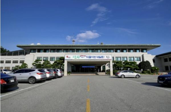 (재)태안군사랑장학회, 올해 장학금 3억 2800만 원 지급 기사 이미지