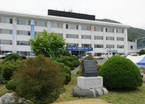 인제군, 거동 불편 치매 어르신 위한 찾아가는 이동 미용서비스'예뻐진Day'운영