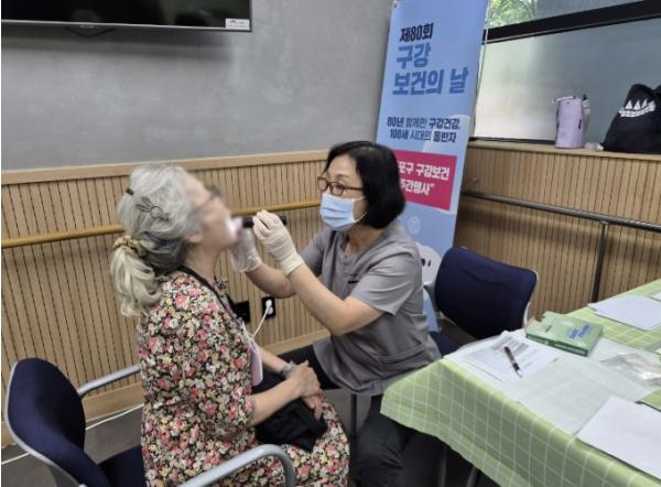 건강한 치아로 여는 '이(齒)로운 노후', 마포구 구강보건 행사 풍성 기사 이미지