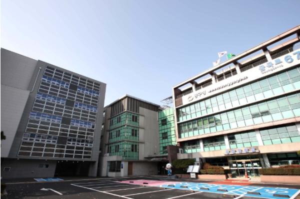 인천 동구, 철강업 고용위기 대응 1인 최대 80만원 지급 기사 이미지