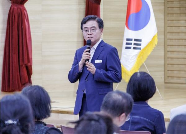 진교훈 강서구청장, “장기요양기관 종사자 헌신에 깊이 감사”