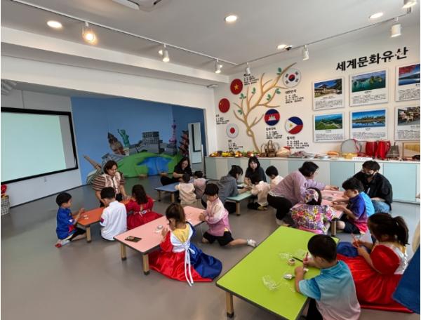 담양글로벌문화관 다문화체험교실, 세계문화 배우는 공간으로 자리매김  기사 이미지