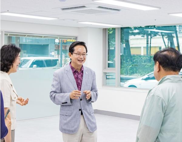 영등포구, 100평 규모 넓고 쾌적한 환경공무관 전용 휴게실 조성 문 열어 기사 이미지