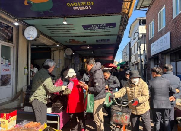 ‘사람 내음 가득한 전통시장 – 넉넉한 정(情)이 함께하는 고령 대가야시장’   기사 이미지
