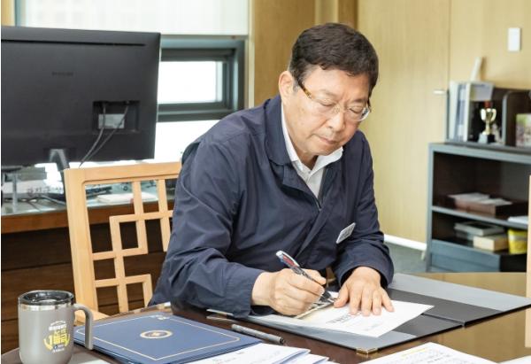 김경호 광진구청장 민선9기 1호 결재, '속도감있는 명품주거단지 조성' 본격화 기사 이미지