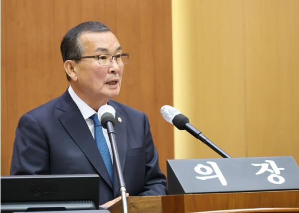 전주시의회 신임 의장에 최주만, 부의장 김동헌 의원 선출