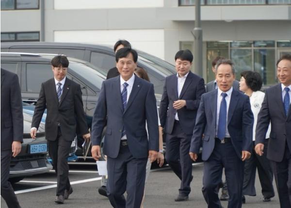 인천 검단구, 주민 불편 최소화하며 힘찬 출범… ‘신뢰를 주는 책임행정 구현’ 기사 이미지