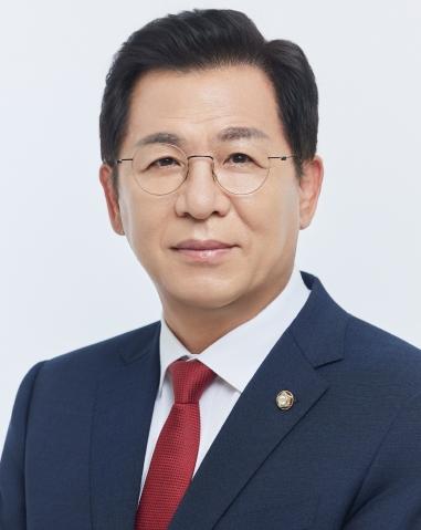 이상휘 의원, 포스텍 ‘지역 이공계 대학생 기초역량 강화 지원사업’ 선정 환영