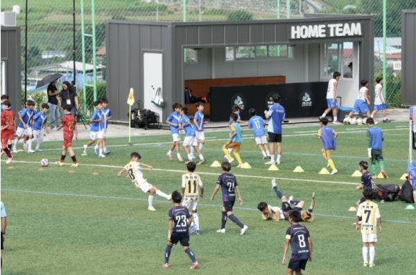 괴산군, 2026 자연울림 유소년 축구 페스티벌 본격 리그전 돌입 기사 이미지