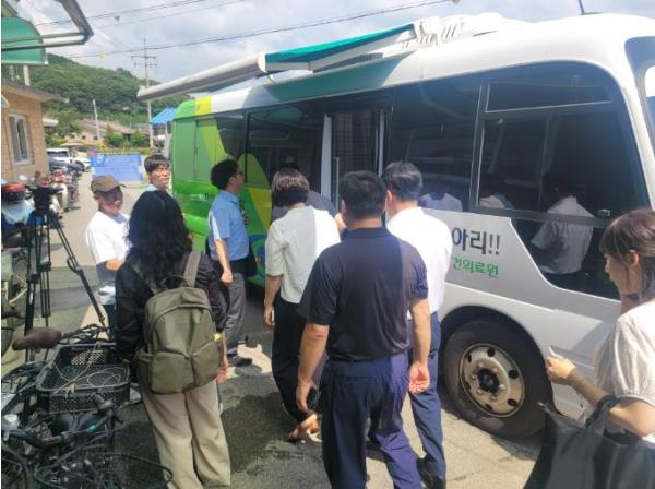 청양군 농어촌 통합돌봄 정책 연구 위해 청양 찾은 연구진… 현장 중심 우수사례 공유 기사 이미지
