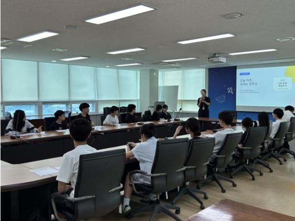 인천서부교육지원청, ‘오늘 하루, 나는 장학사’ 직업 체험 운영