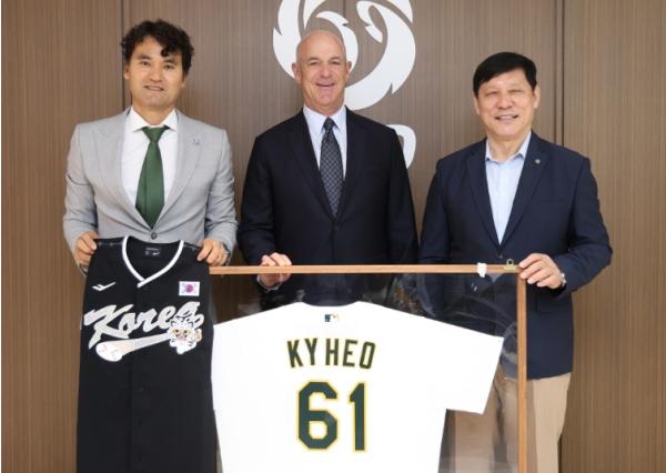 존 피셔 MLB 애슬레틱스 구단주, 박찬호 어드바이저 KBO 방문