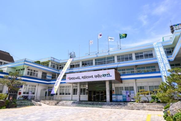 정선군 작은영화관, '독립예술영화 상영프로그램' 공모 선정 '독립예술영화에 대한 접근성 확대 및 복지문화 향유기회 제공' 기사 이미지