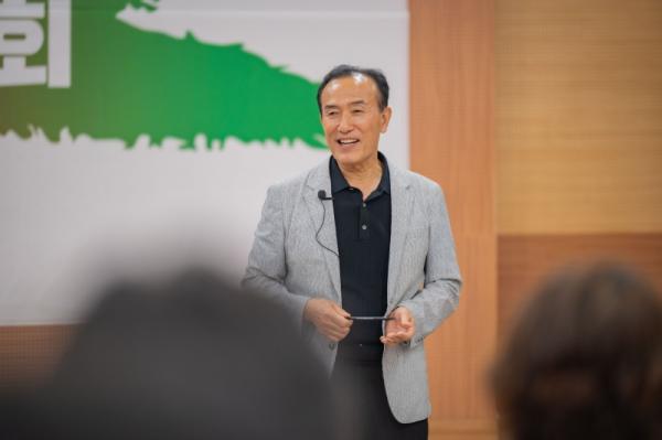 김홍열 군수의 문화예술 행보…지역 예술단체, 청양 넘어 엑스포 무대로