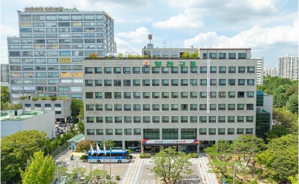 양천구, 달빛어린이병원 2곳으로 확대… 야간·휴일 소아진료 공백 막는다 기사 이미지