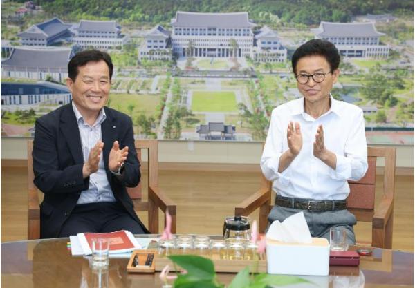 경상북도지사 – 의성군수 차담회, 의성군 주요 현안사업 지원 건의  기사 이미지