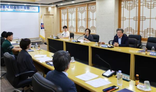 유성구, 아동복지심의위원회 출범 후 첫 회의 개최 기사 이미지